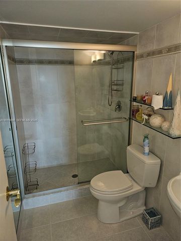 2049 S Ocean Dr PH1, Hallandale Beach, FL 33009