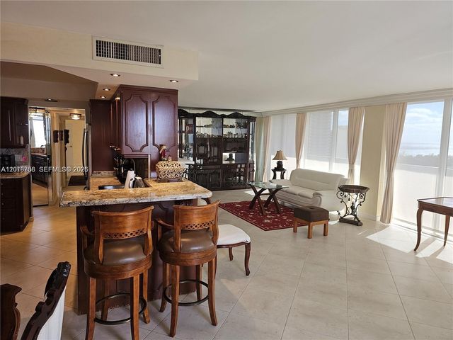 2049 S Ocean Dr PH1, Hallandale Beach, FL 33009