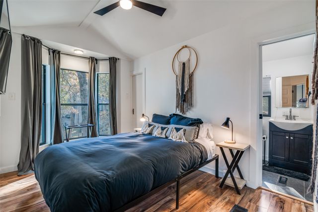 111 Barker Creek, Scroggins, TX 75480