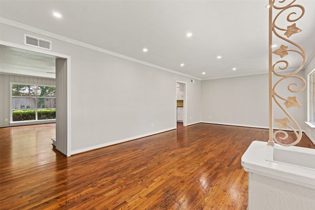 6440 Runnemede Drive, Dallas, TX 75214