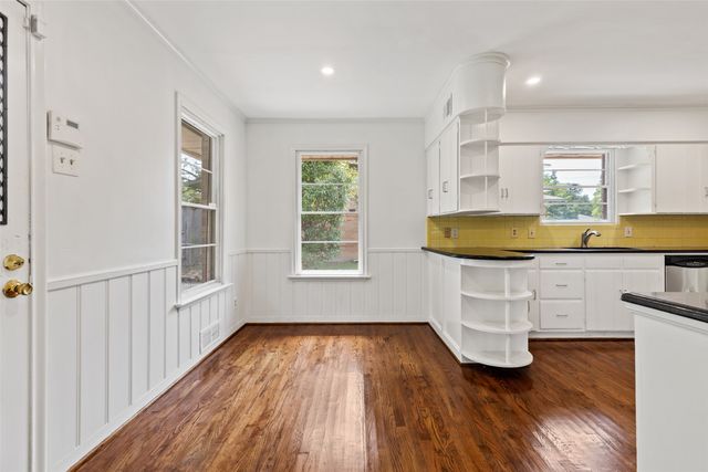 6440 Runnemede Drive, Dallas, TX 75214