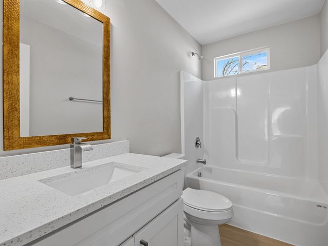 220 Caulder Circle, Spartanburg, SC 29306