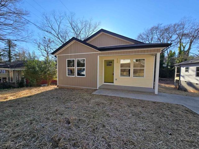 220 Caulder Circle, Spartanburg, SC 29306