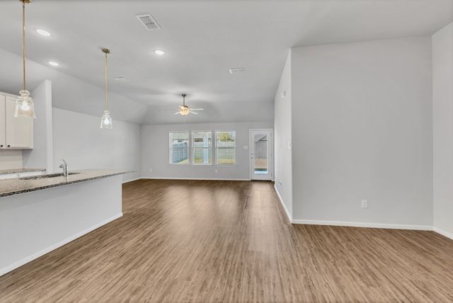 7161 Red Twig Trail, Venus, TX 76084