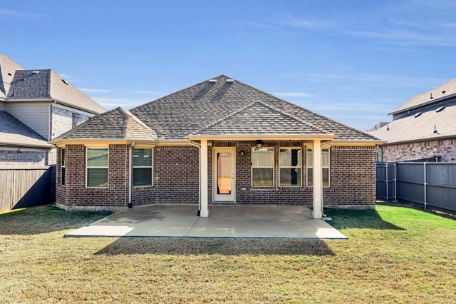 7161 Red Twig Trail, Venus, TX 76084