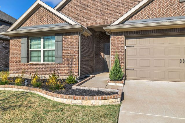 7161 Red Twig Trail, Venus, TX 76084