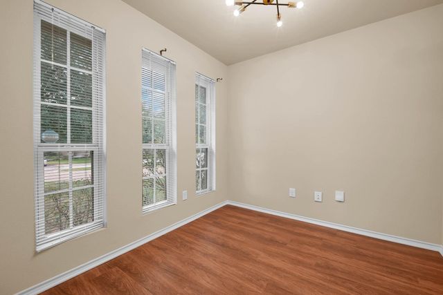 110 Oakwood Court, Huntsville, TX 77320
