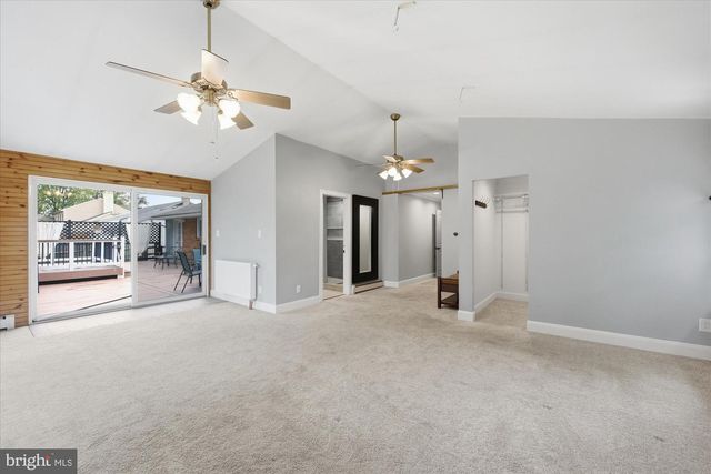 2515 HILLCREST RD, Quakertown, PA 18951