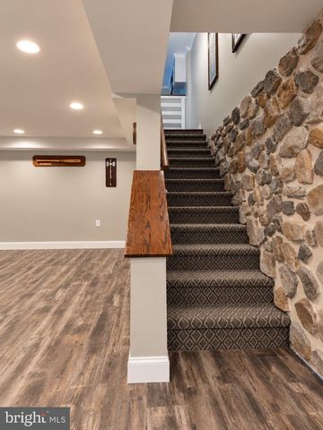 2515 HILLCREST RD, Quakertown, PA 18951