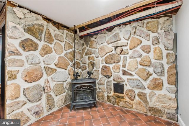 2515 HILLCREST RD, Quakertown, PA 18951