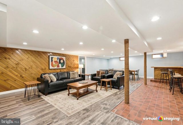 2515 HILLCREST RD, Quakertown, PA 18951