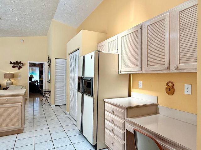 2884 SE Ranch Acres Circle, Jupiter, FL 33478