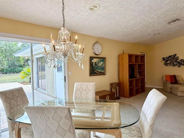 2884 SE Ranch Acres Circle, Jupiter, FL 33478