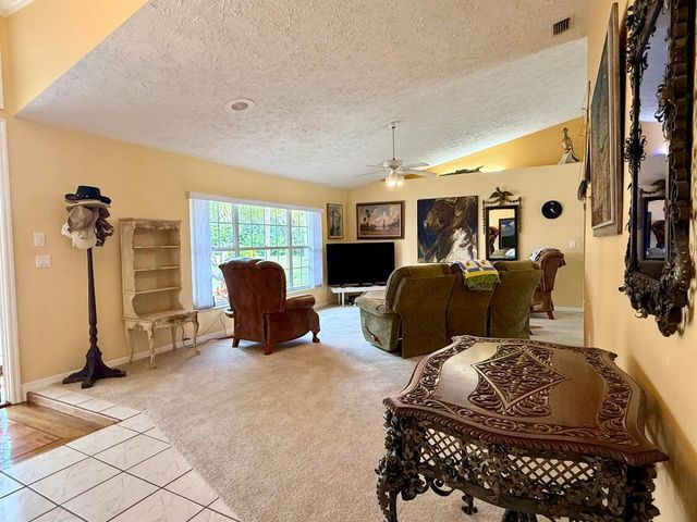 2884 SE Ranch Acres Circle, Jupiter, FL 33478