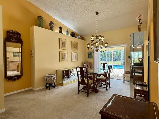 2884 SE Ranch Acres Circle, Jupiter, FL 33478
