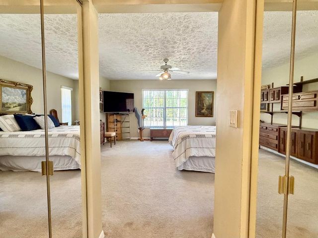 2884 SE Ranch Acres Circle, Jupiter, FL 33478