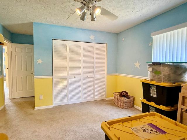 2884 SE Ranch Acres Circle, Jupiter, FL 33478