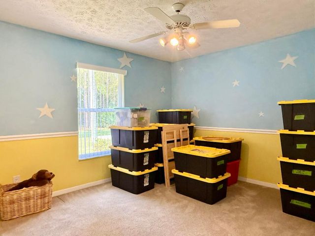 2884 SE Ranch Acres Circle, Jupiter, FL 33478