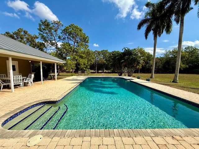 2884 SE Ranch Acres Circle, Jupiter, FL 33478