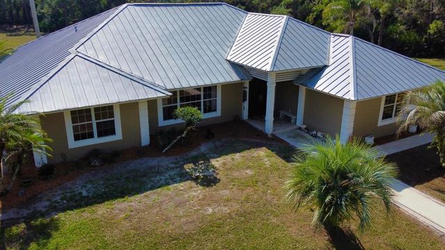 2884 SE Ranch Acres Circle, Jupiter, FL 33478