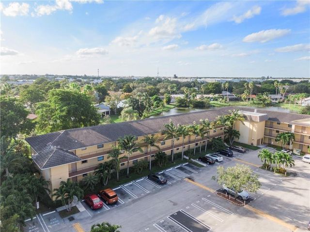 11477 NW 39TH Court 305-1, Coral Springs, FL 33065