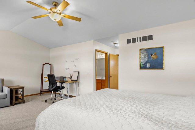 135 Alpine Meadows Court, Oregon, WI 53575