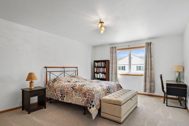 135 Alpine Meadows Court, Oregon, WI 53575