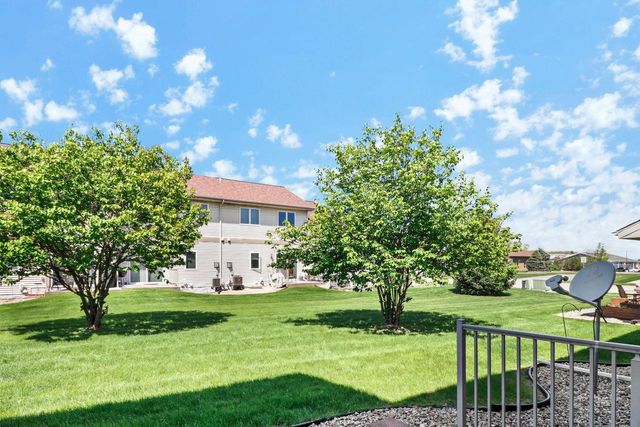 135 Alpine Meadows Court, Oregon, WI 53575