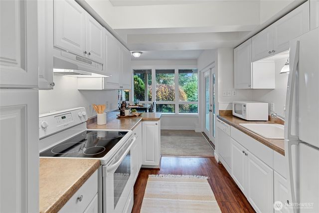 4203 Olympus Drive NE, Bremerton, WA 98310