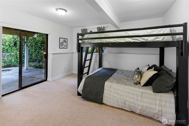 4203 Olympus Drive NE, Bremerton, WA 98310