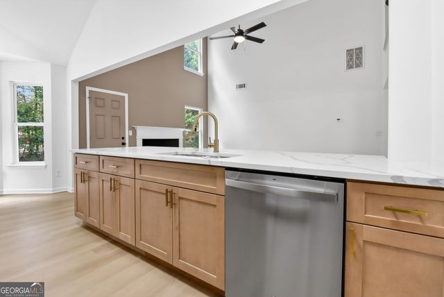 1065 Buckingham Terrace, Fairburn, GA 30213