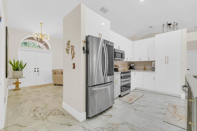 4112 NW 58th Drive, Coconut Creek, FL 33073