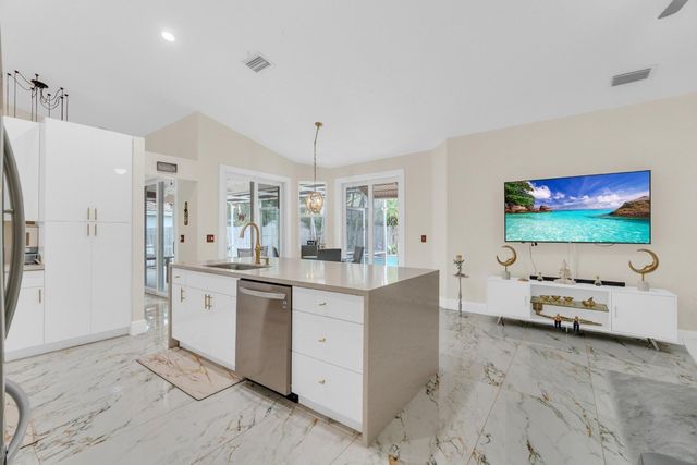 4112 NW 58th Drive, Coconut Creek, FL 33073