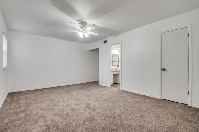 1905 Huntington Drive, Grand Prairie, TX 75051