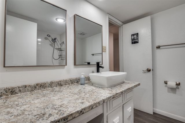 1905 Huntington Drive, Grand Prairie, TX 75051