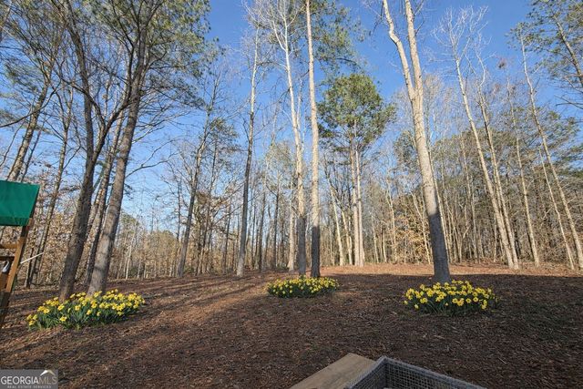 450 Candlestick Drive, Hull, GA 30646