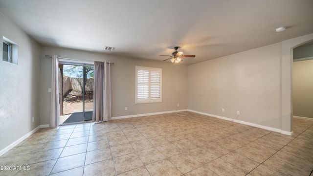 1462 W 19TH Avenue, Apache Junction, AZ 85120