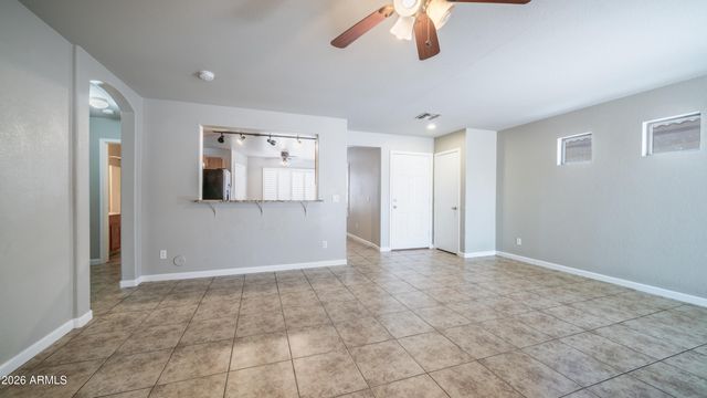 1462 W 19TH Avenue, Apache Junction, AZ 85120