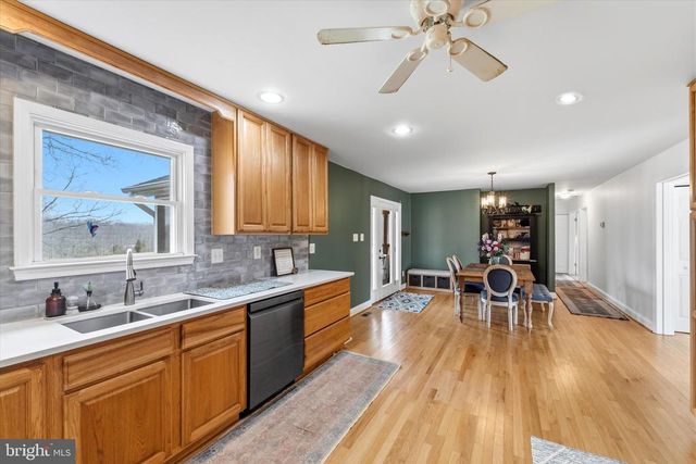 9107 GRASTY GOLD MINE RD, Rhoadesville, VA 22542