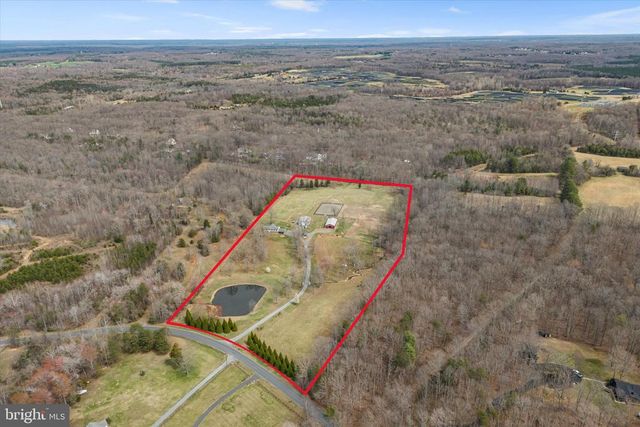 9107 GRASTY GOLD MINE RD, Rhoadesville, VA 22542