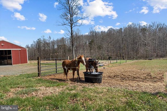 9107 GRASTY GOLD MINE RD, Rhoadesville, VA 22542