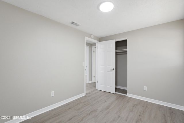 5327 ARROWSMITH Road, Jacksonville, FL 32208