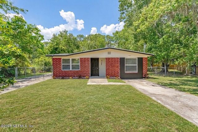 5327 ARROWSMITH Road, Jacksonville, FL 32208