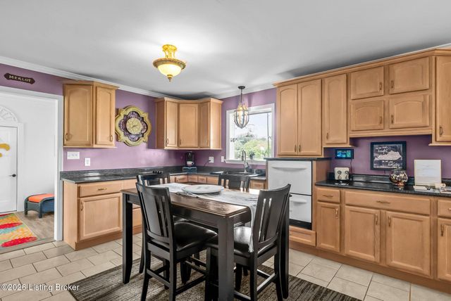 8201 Shepherdsville Rd, Louisville, KY 40219