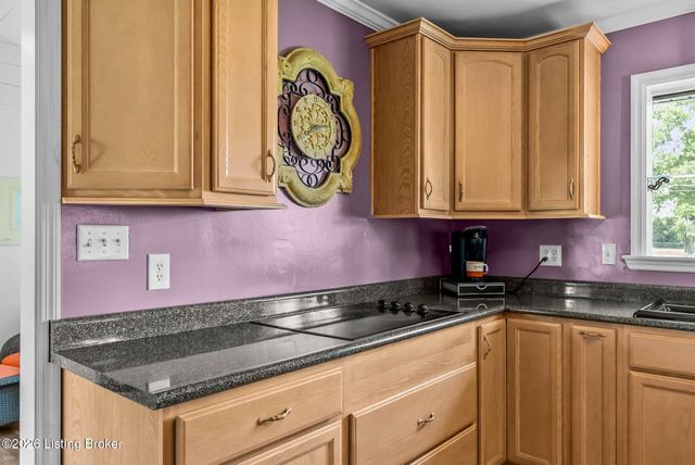 8201 Shepherdsville Rd, Louisville, KY 40219