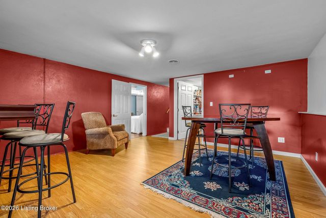8201 Shepherdsville Rd, Louisville, KY 40219
