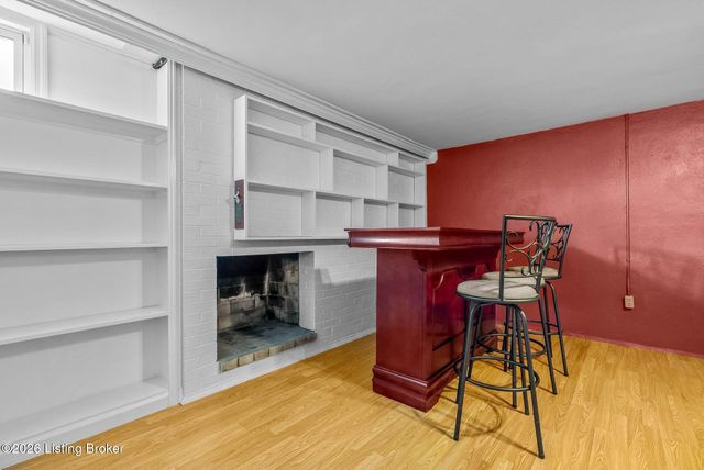 8201 Shepherdsville Rd, Louisville, KY 40219