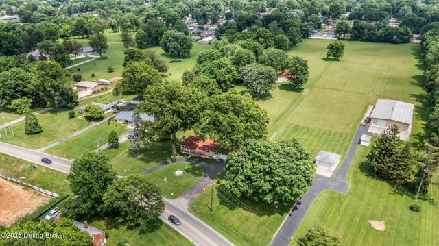 8201 Shepherdsville Rd, Louisville, KY 40219