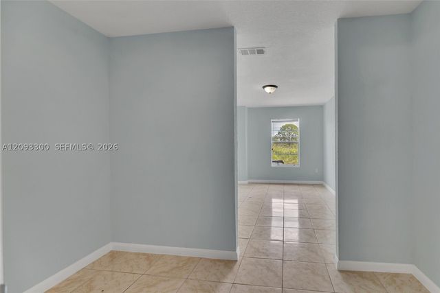 3793 NW 213th Ter, Miami Gardens, FL 33055