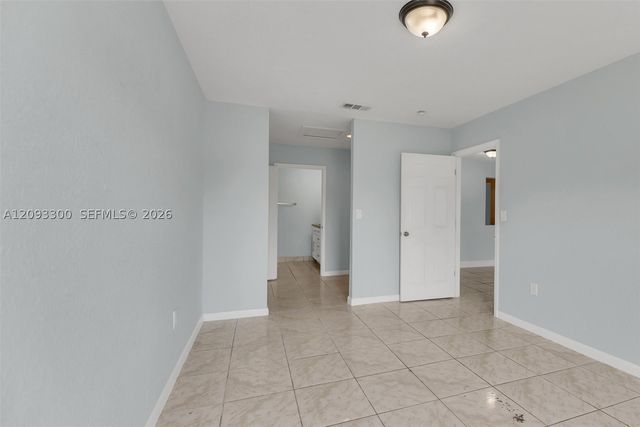 3793 NW 213th Ter, Miami Gardens, FL 33055